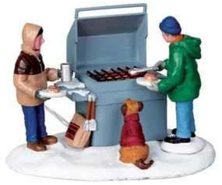 Lemax 04234 - Grillin' & Chillin', B/O (4.5V) - Christmas Village Table Pieces* Lemax Table Pieces