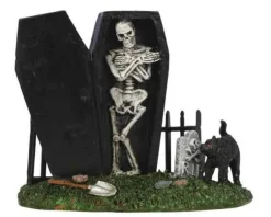 Lemax 62201 - Spooky Graveyard - Spooky Town Halloween Village Figurines* Lemax Spooky Town Figurines