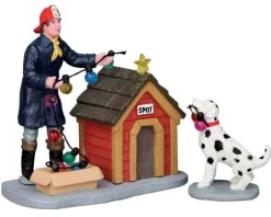 Lemax 52320 - Spot Helps Out, Set Of 2 - Christmas Figurines* Lemax Figurines