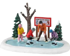 Lemax 33623 - Tiny Tikes Hockey Lessons - Table Pieces* Lemax Table Pieces